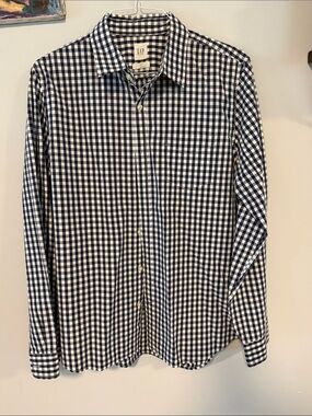 GAP Men's Navy and White Gingham Button-Down NWOT